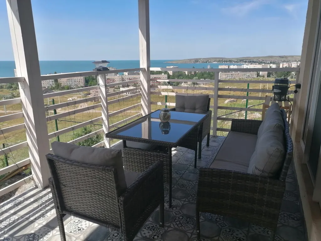 2-комнатный дом с бассейном с видом на Азовское море Абрикос