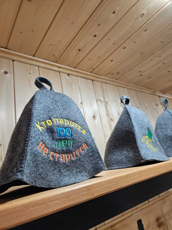 Коттедж Дом на берегу реки с беседкой, пирсом, мангал, купель с подогревом — Краснодар