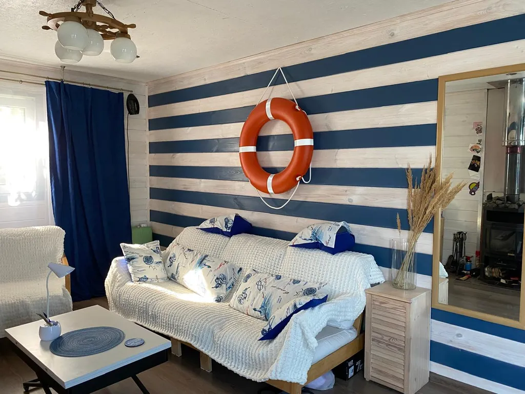 Дом на воде (Хаусбот) с баней и камином