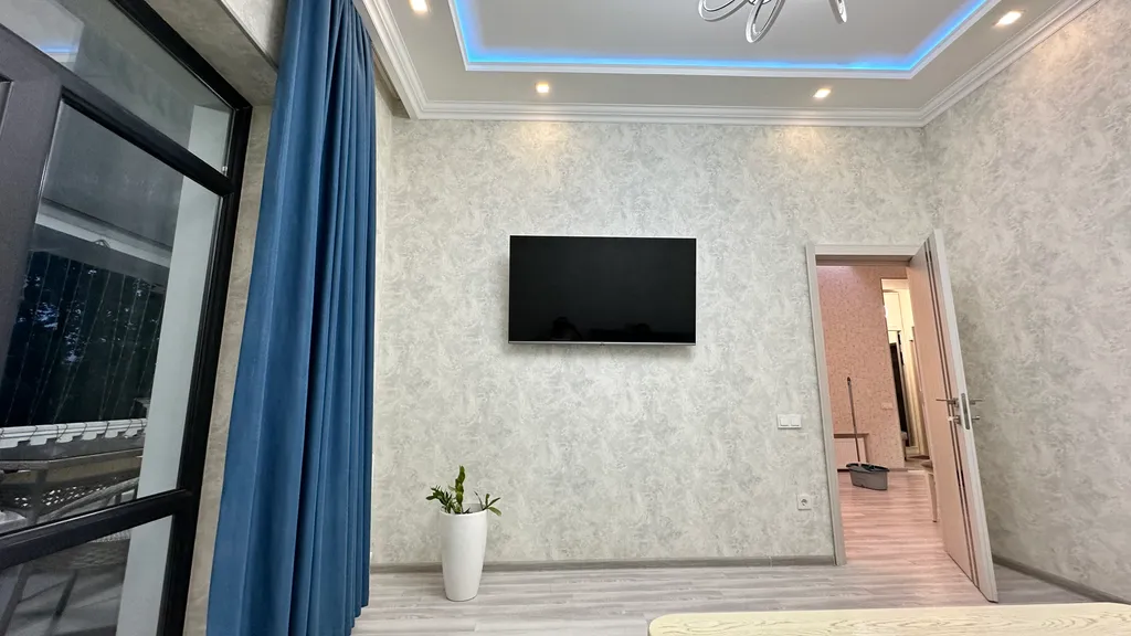 Уютная квартира с красивой террасой, 7Days Apartments