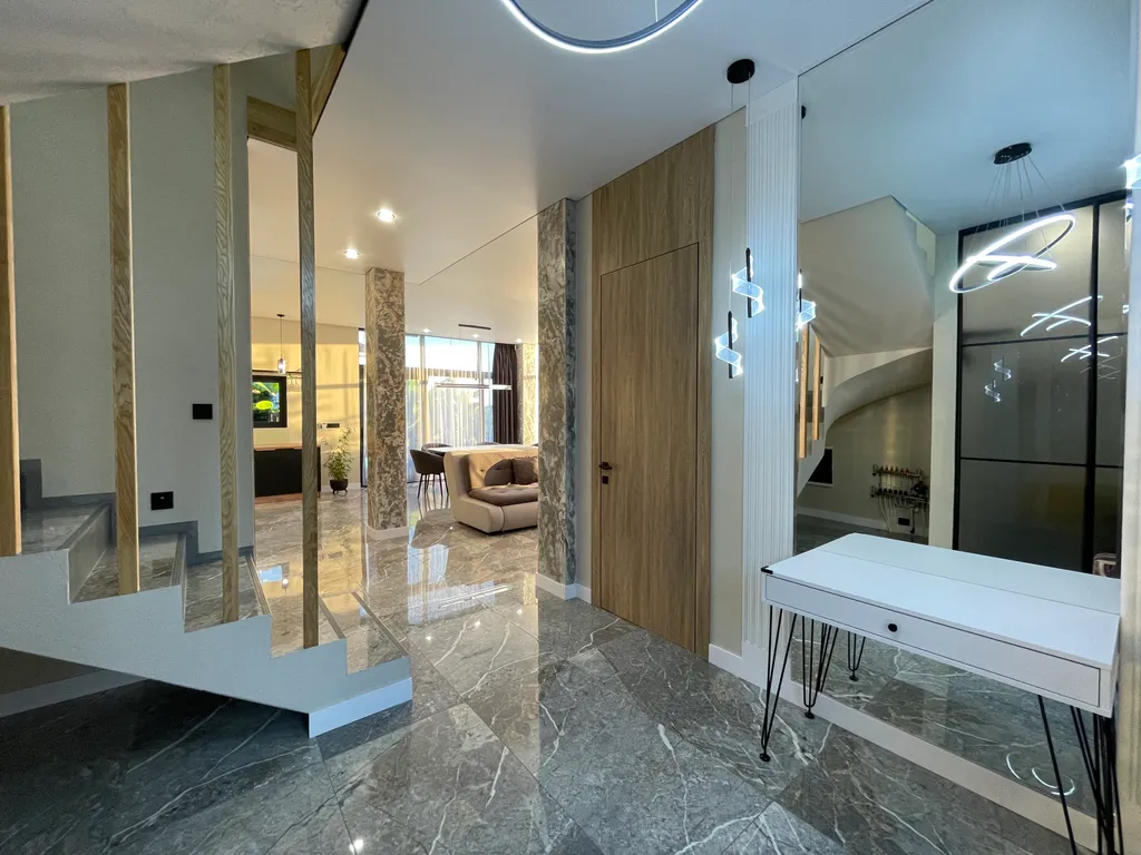 Вдали от суеты с закатом наедине