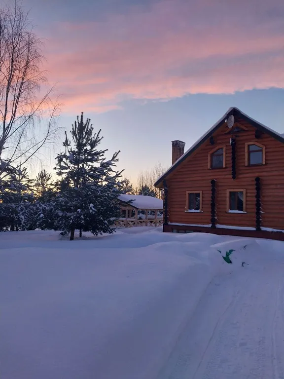 Комфортабельный 3-коттедж на 1 линии о.Селигер