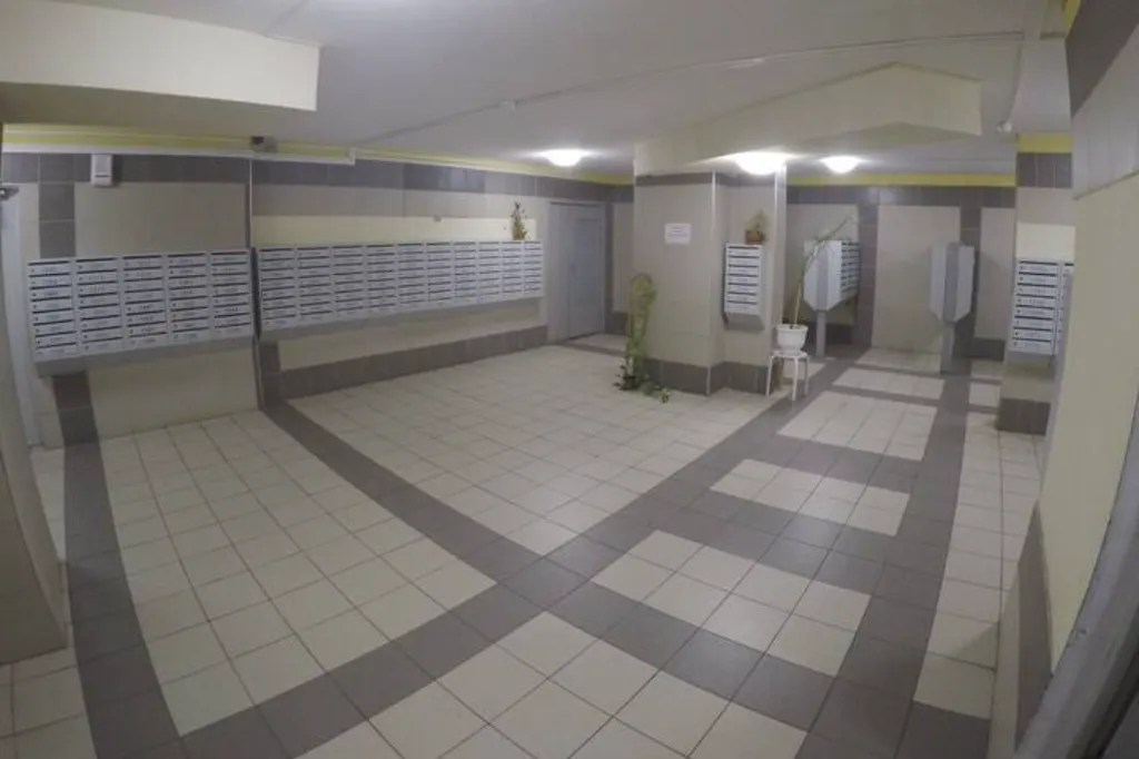 Квартира комфорт, бизнес класса возле метро Парнас