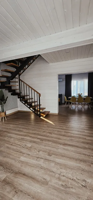 Большой уютный таунхаус с видом на море