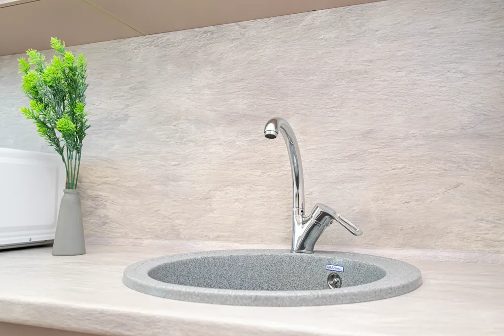 Шикарный вид 16 этажа на Каму | Цирк | УДС "Молот"