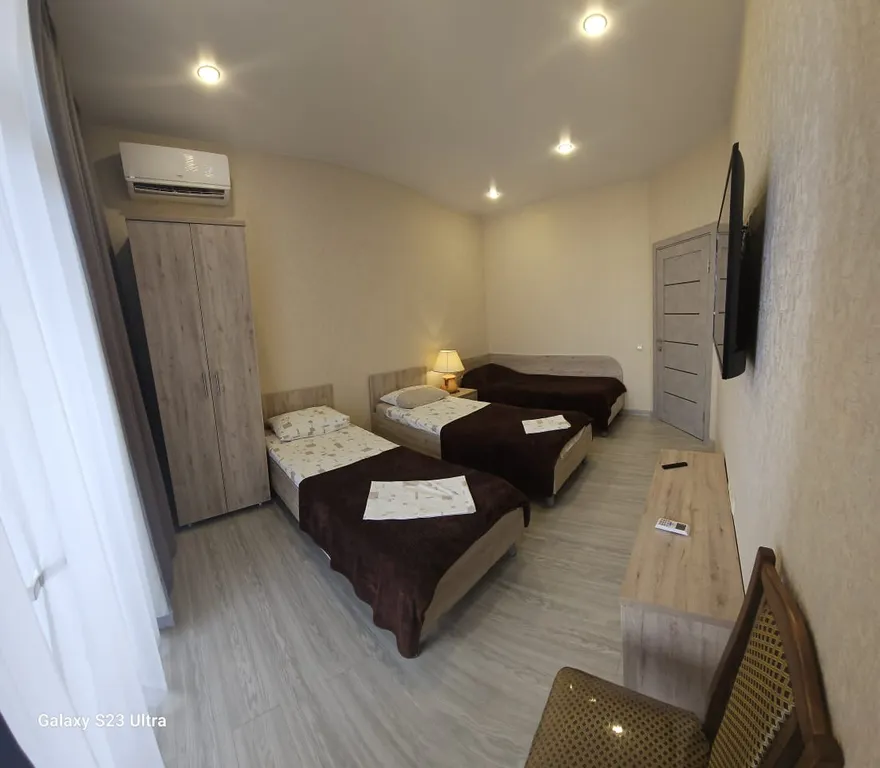 Квартира Двухкомнатная квартира «Красивые глазки» — Лазаревское