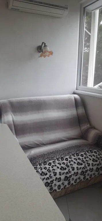 Уютная 1-комнатная квартира в центре посёлка после ремонта