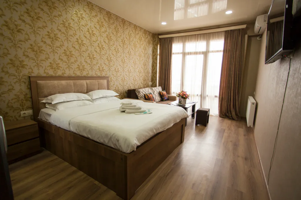 3-комнатная Квартира