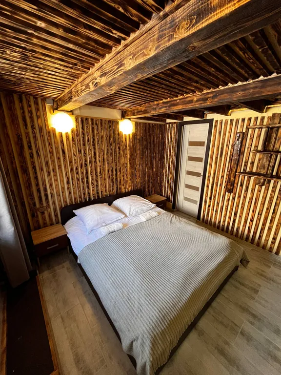 Домик №2 недалеко от подъёмника и других услуг курорта