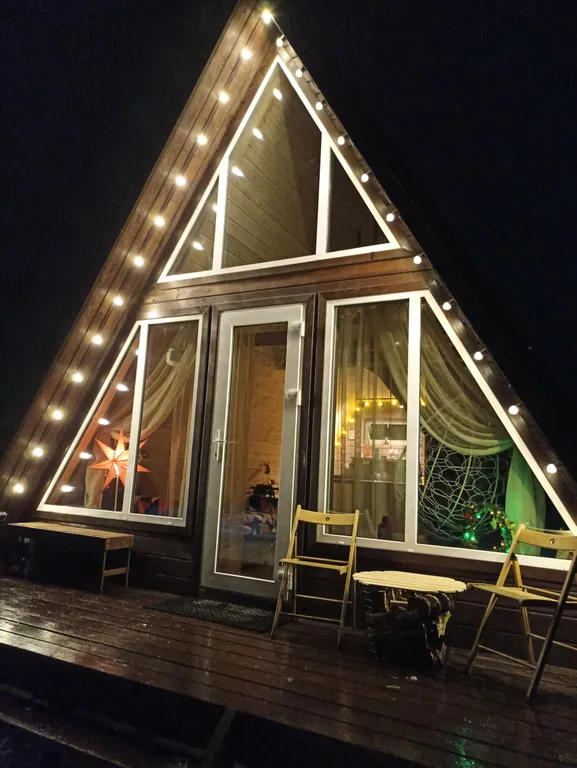 Дом-шалаш(один) с видом на лес