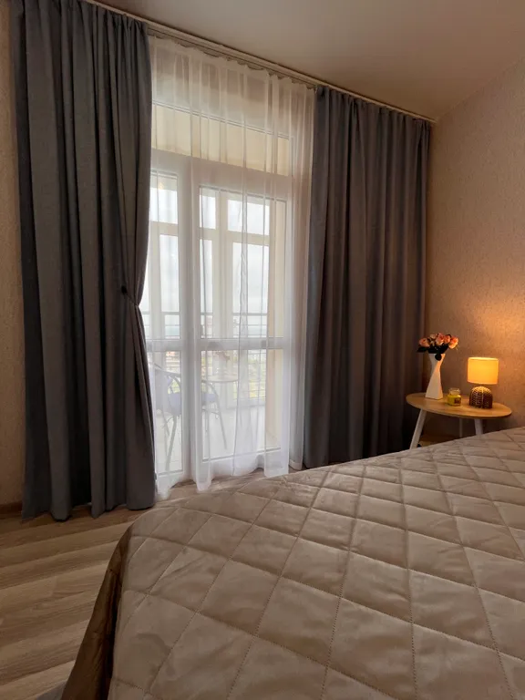 Квартира Квартира Невероятно уютная новая студия с красивым видом на реку и город — Волгоград