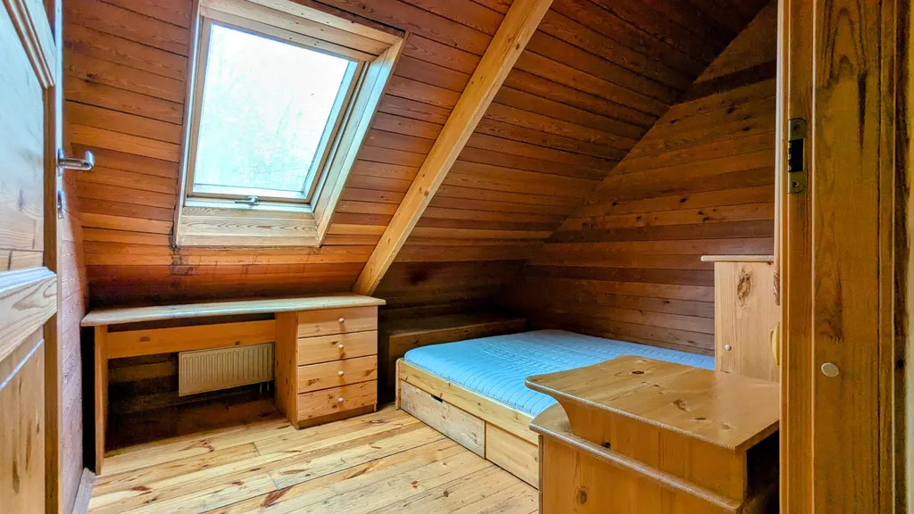 Дом с бассейном в 3 километрах от МКАД