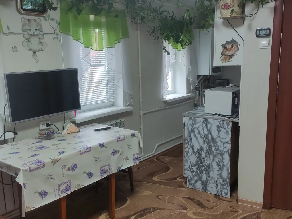 Дом рядом с рекой