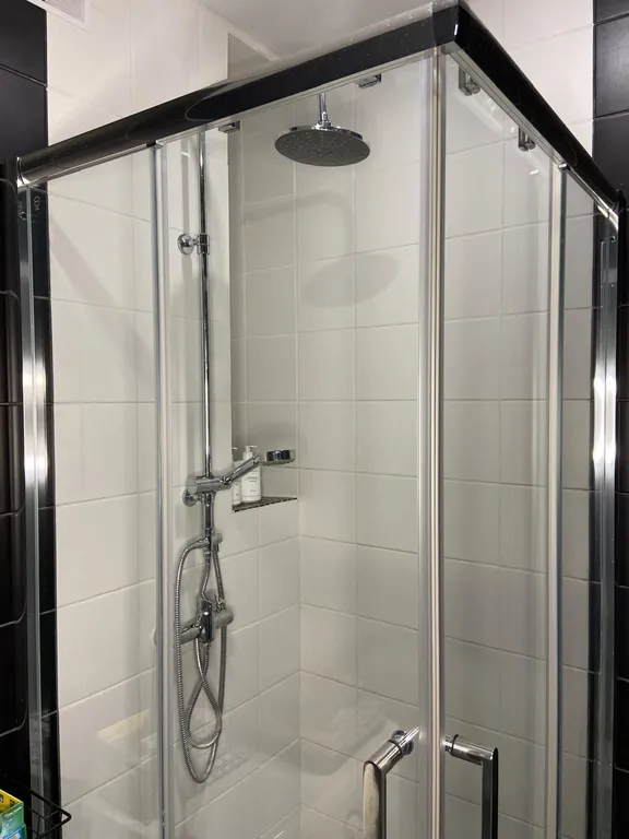 Уютная и современная квартира в центре города