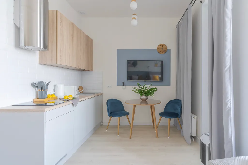 Новый дом, центр города - Квартира с модным интерьером