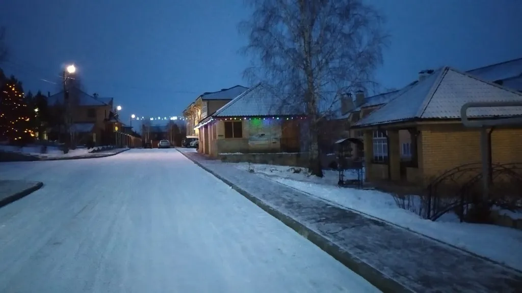 Двухуровневая квартира между двух озер