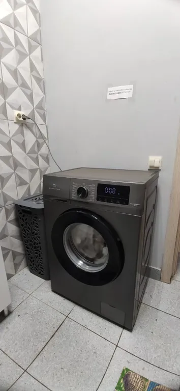 Семиместный номер с общей ванной комнатой