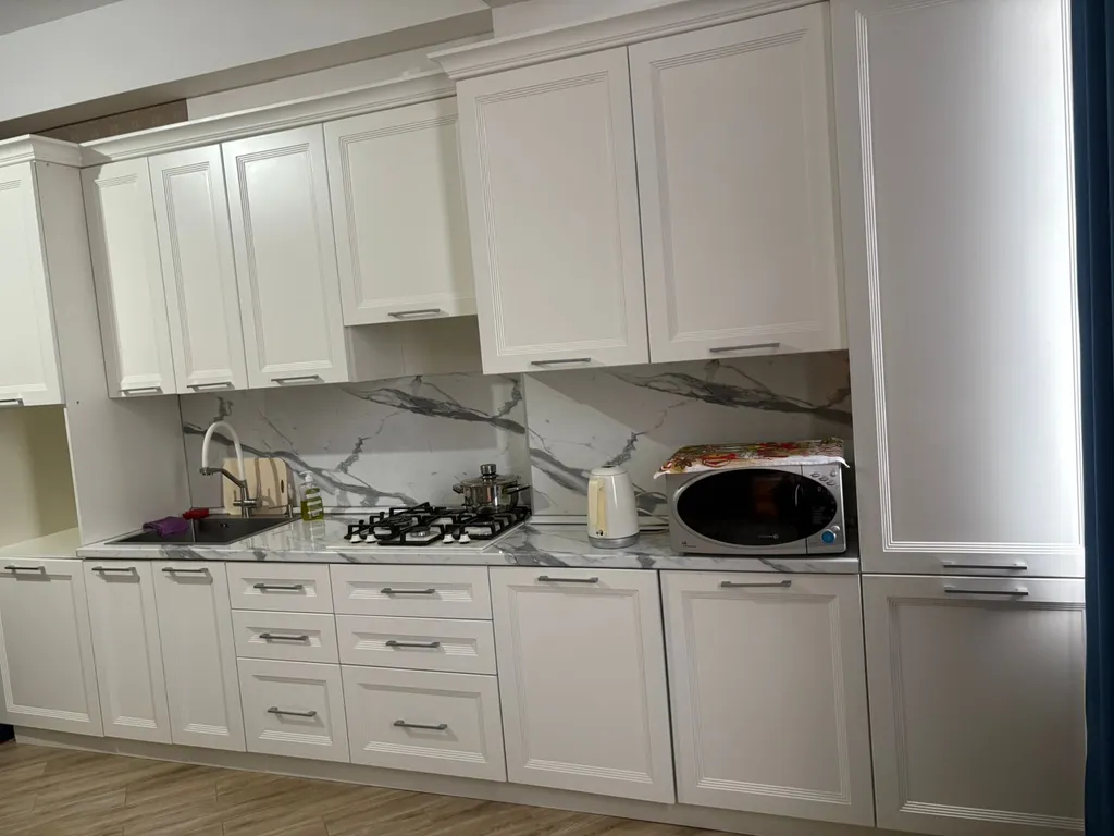 Квартира 2-комнатная Квартира — Махачкала