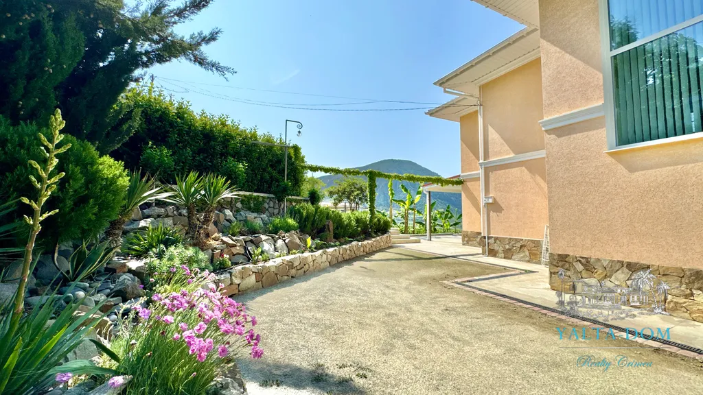 Дом в тихом и прекрасном месте Лавровое