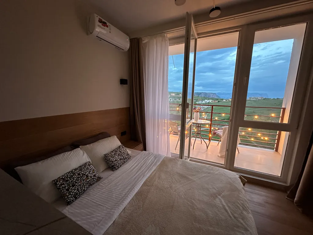 Квартира Апартаменты с видом на горы — Севастополь