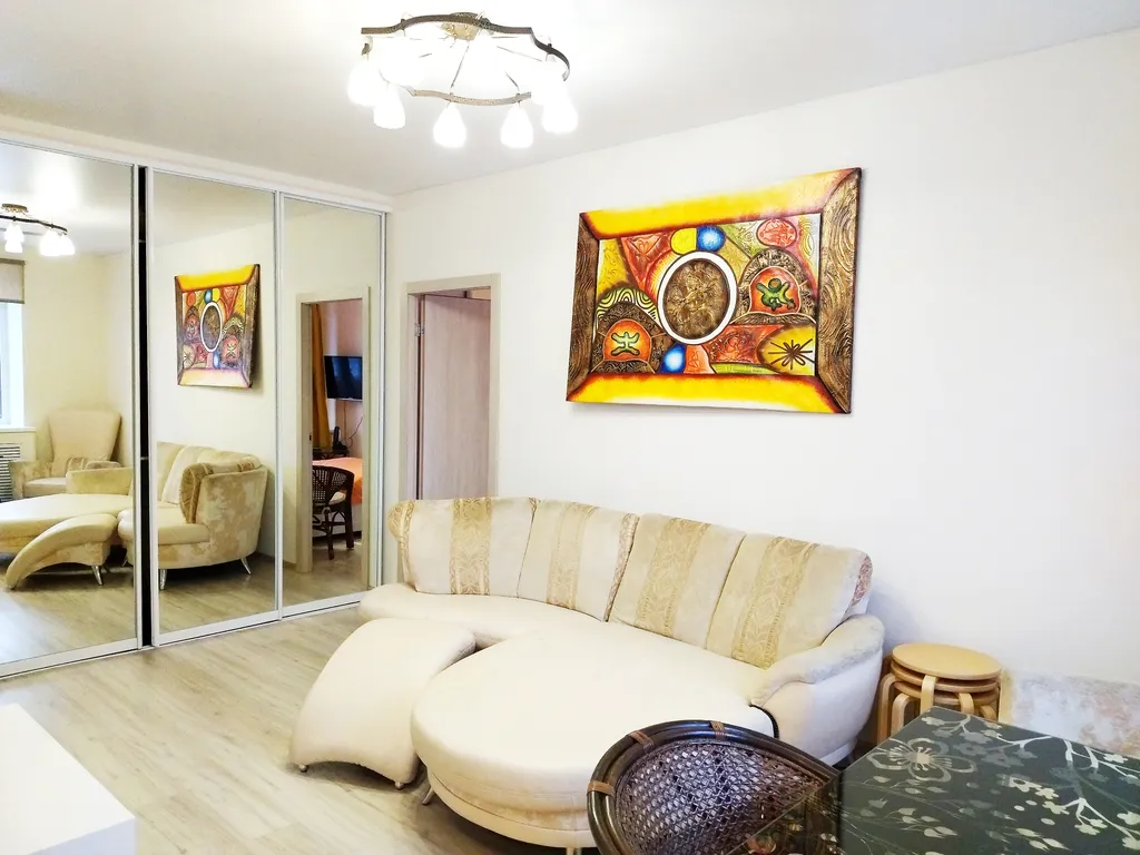 Прекрасная квартира, 200 метров от ЖД вокзала