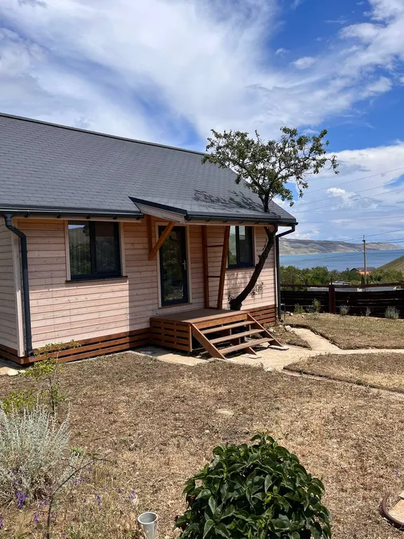 Дом с видом на море