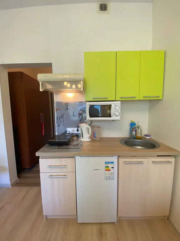 Комфортная студия для вашего отдыха рядом с клиническим центром и МЧС