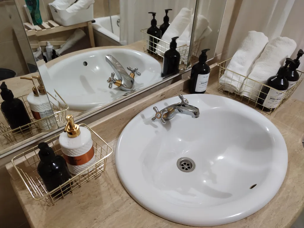 Квартира Свежая просторная трёхкомнатная квартира ВДНХ — Москва