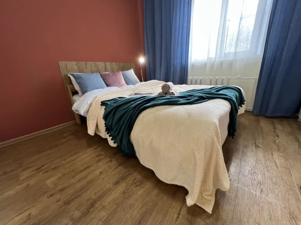 Комфортная студия для проживания двоих гостей около метро