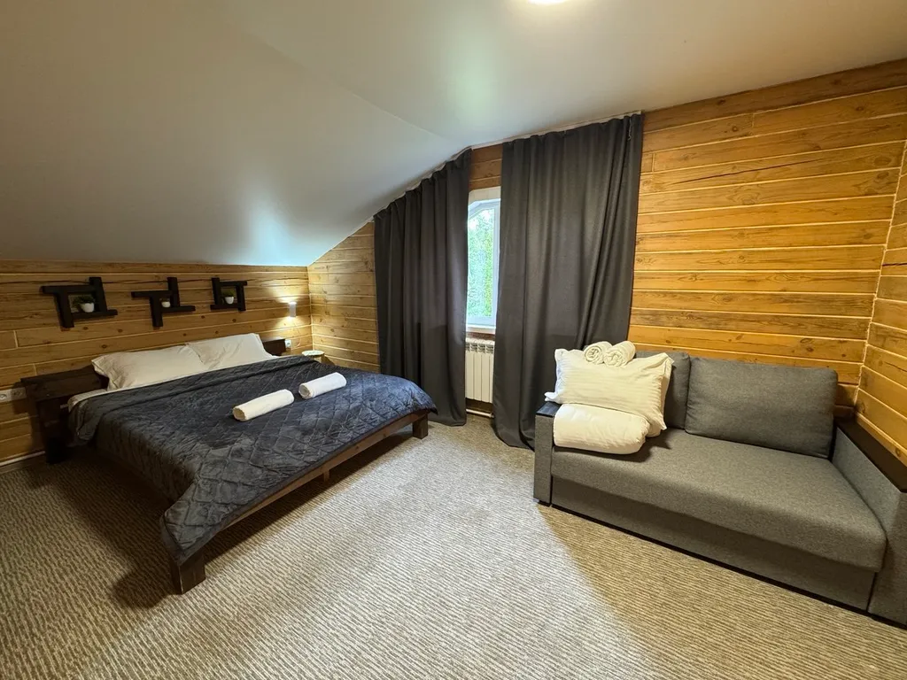 Новый уютный дом из профилированного бруса в кедровом лесу