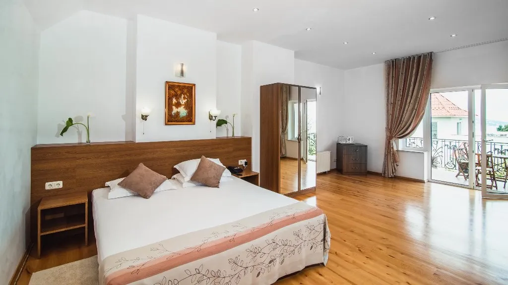 Квартира Комната — аренда посуточно в Алупка