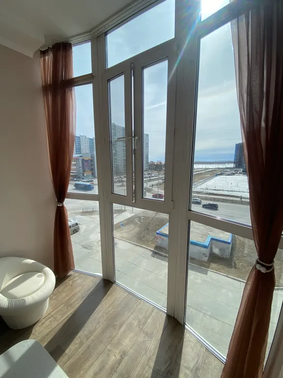 Квартира на набережной