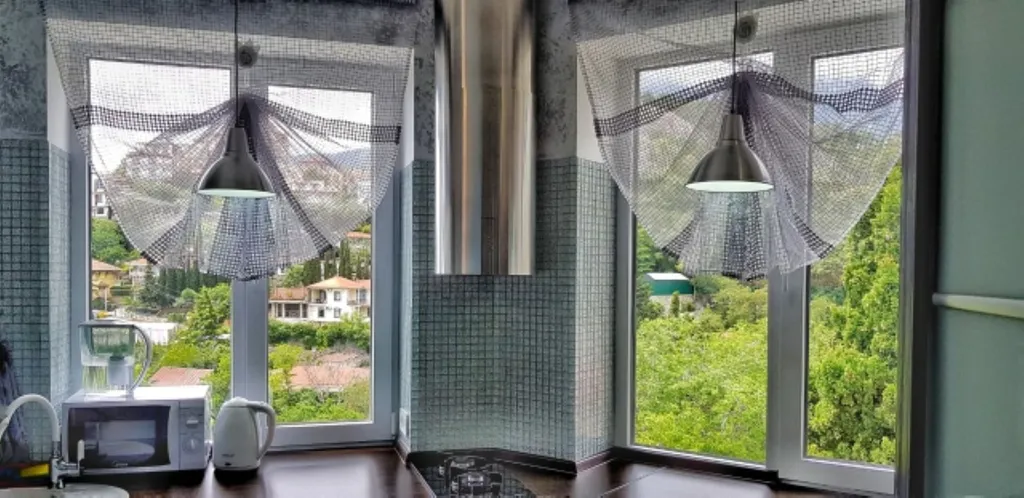 Апартаменты с шикарным видом на море и горы