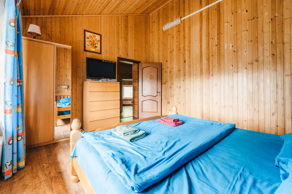 Дом в лесу в русском стиле