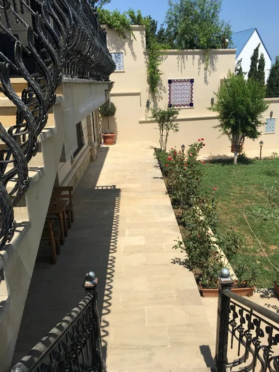 Вилла с видом на море