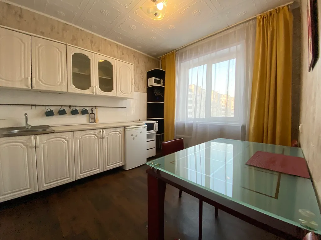 Квартира Квартира Двухкомнатная на 9 мая — Красноярск