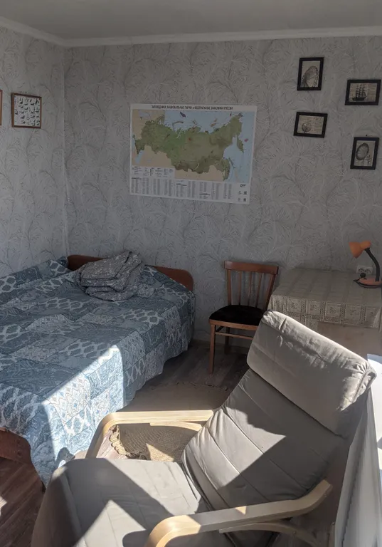 Домик возле аэропорта