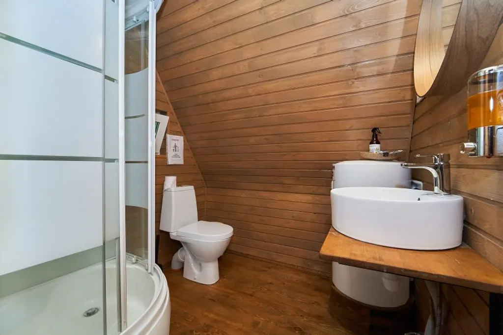 Треугольный Дом Луна