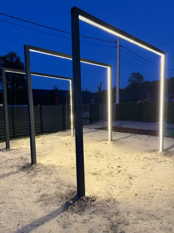 Дом с бассейном и баней