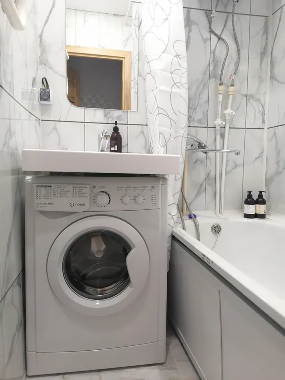 Огонек в пути с камином