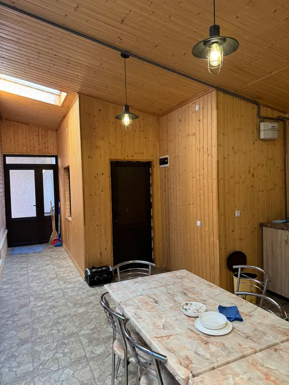 Дом коттедж дача на берегу песчаного моря