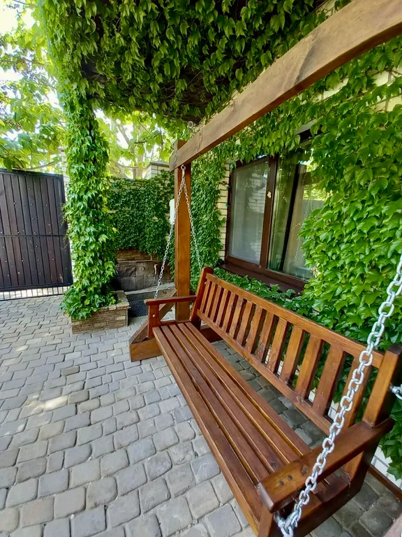 Гостевой дом lighthouse в курортном городе бердянск