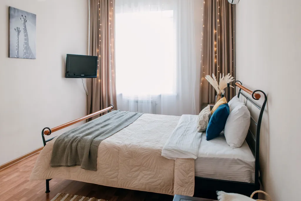 Большая квартира с двумя спальнями, в центре Хабаровска