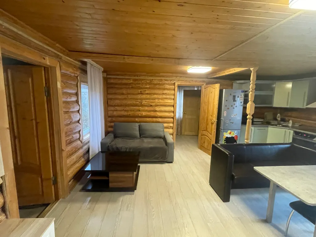 Уютный дом в тихом красивом месте