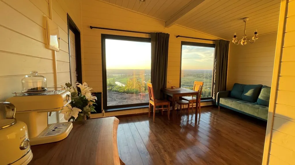 Дом Бирюза с эксклюзивными видами на луга Подвязья