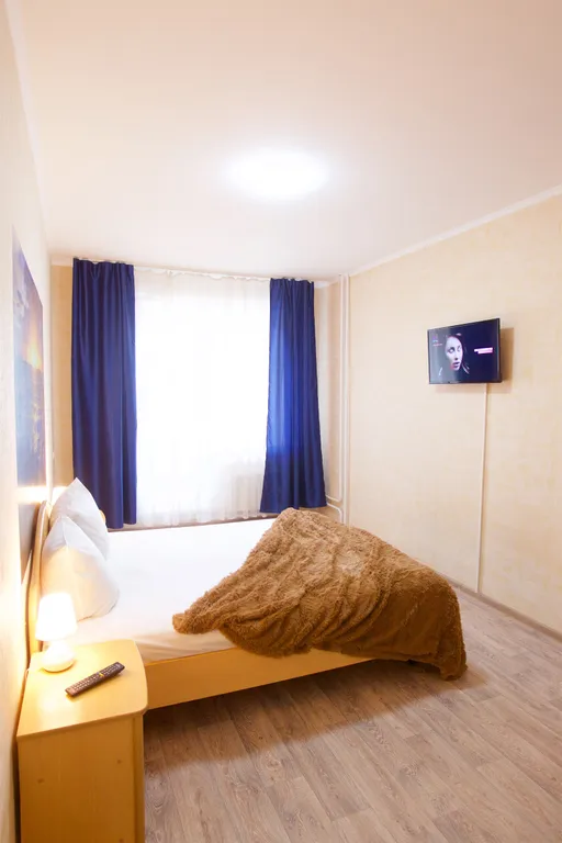 Квартира Двухкомнатная квартира для 6 гостей у ТРЦ Планета — Красноярск