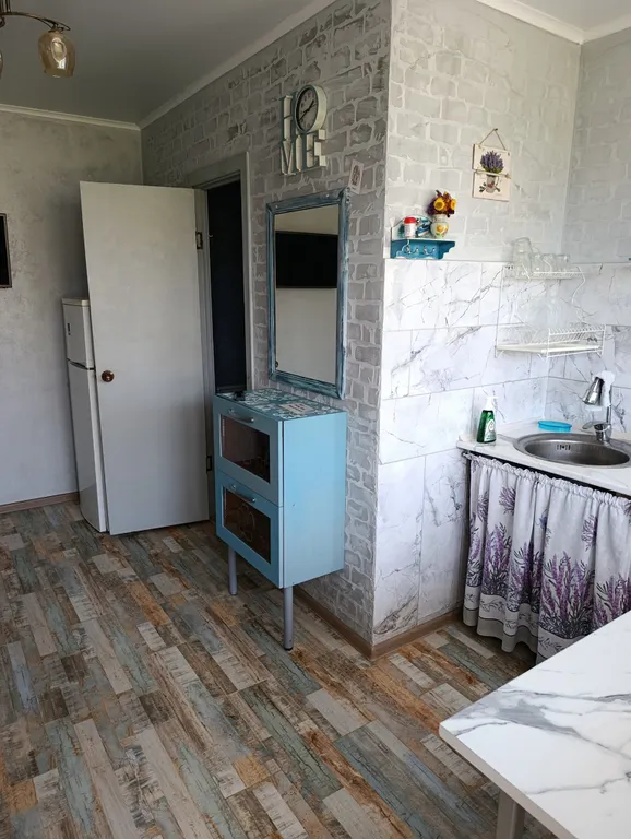 Двухэтажный номер голубой