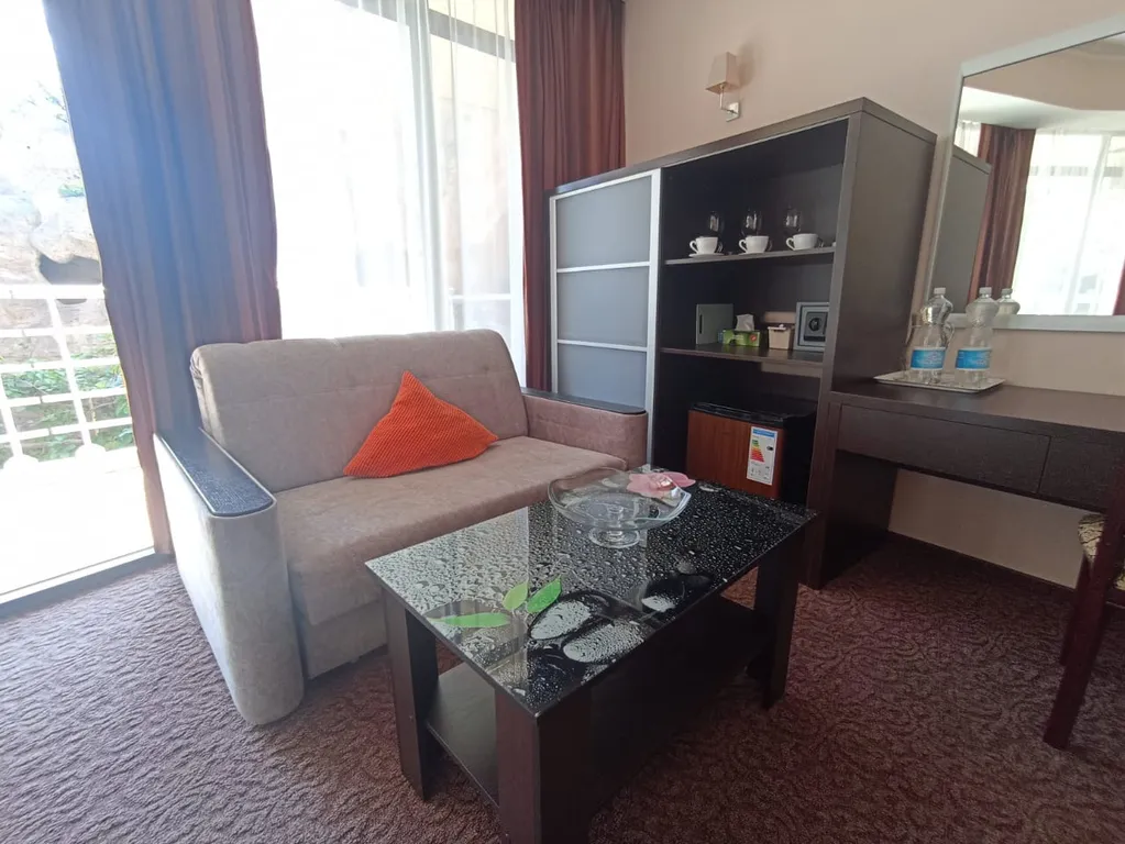 Номер студия с видом на море в отеле Аквапарк Алушта