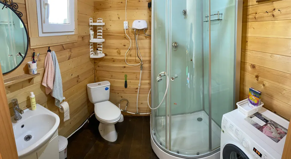 Дом со своим участком (дача)