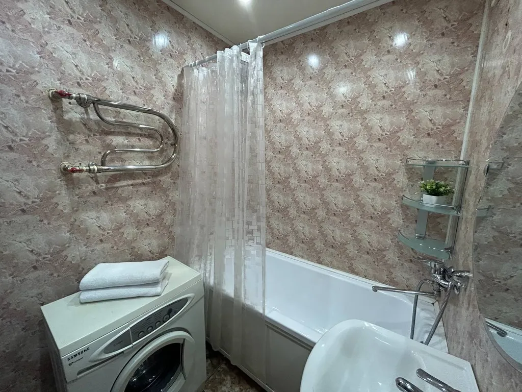 Квартира Апартаменты Чей Чемодан 2х комн — Омск